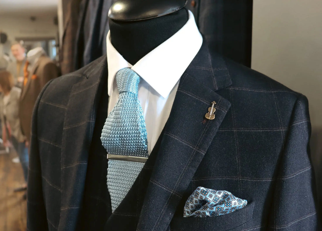 How2: Tie a Neck Tie Woven Durham