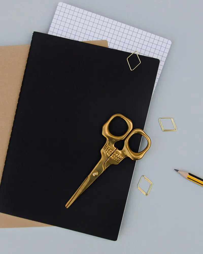 Heavy Duty Skull Scissors Suck UK